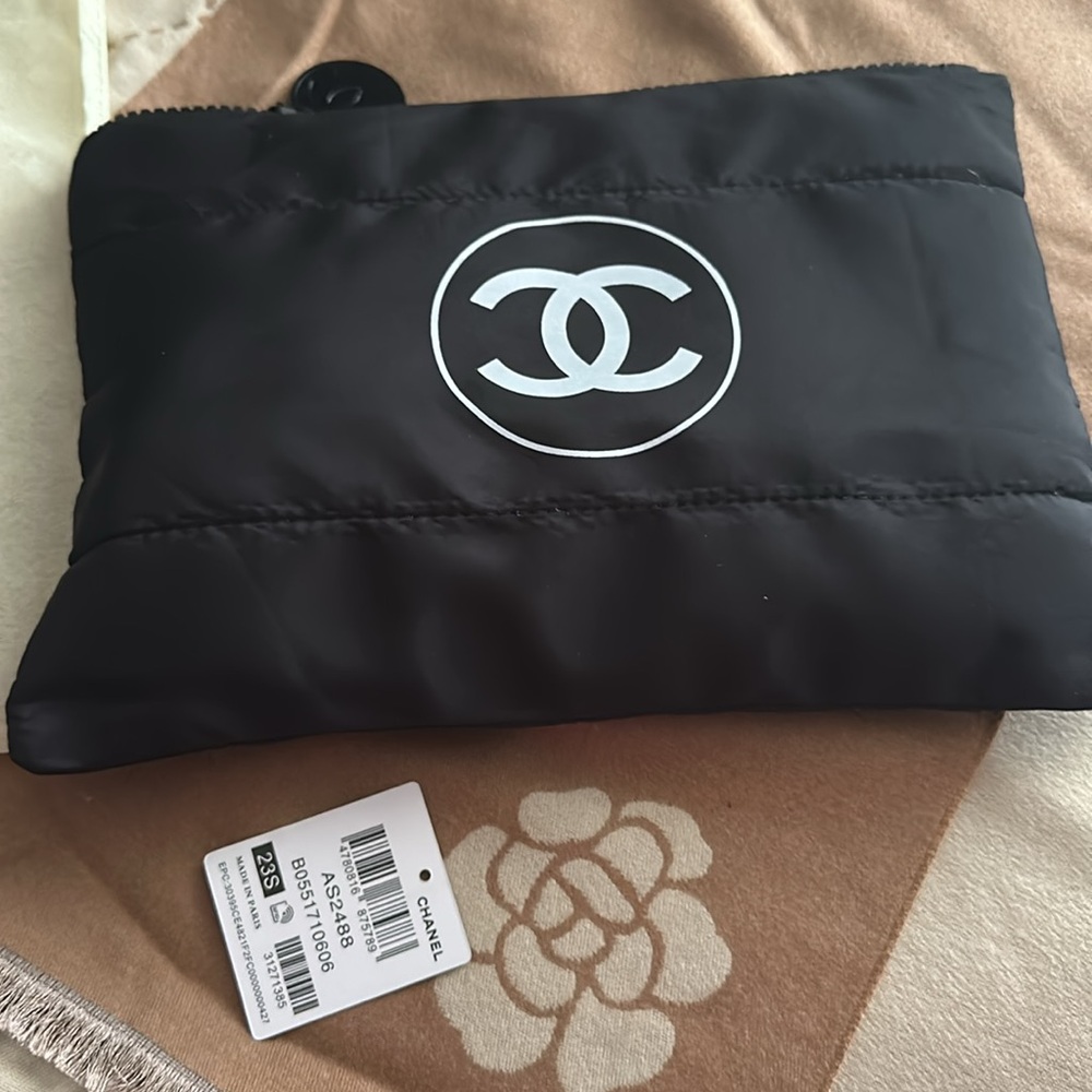 Chanel Black Pouch - Picture 6 of 10